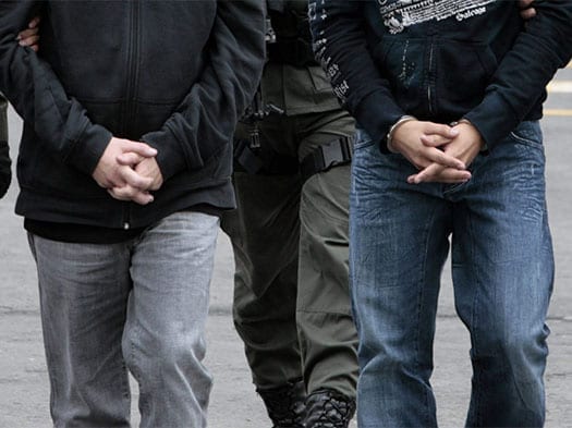 Detenidos en El Salvador dos falsos agentes de la DEA por extorsión