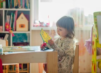 Ontario anuncia clases de matemáticas y gramática para niños de pre-kinder y kindergarten